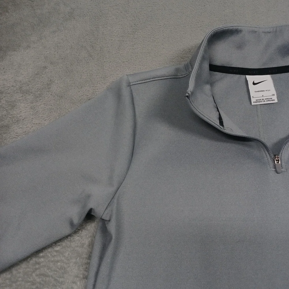 Nike Sweater Womens Small Gray Therma Fit 1/4 Zip Pullover Running‎ Modern